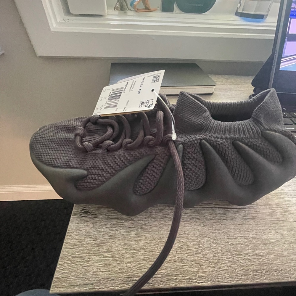 Yeezy 450